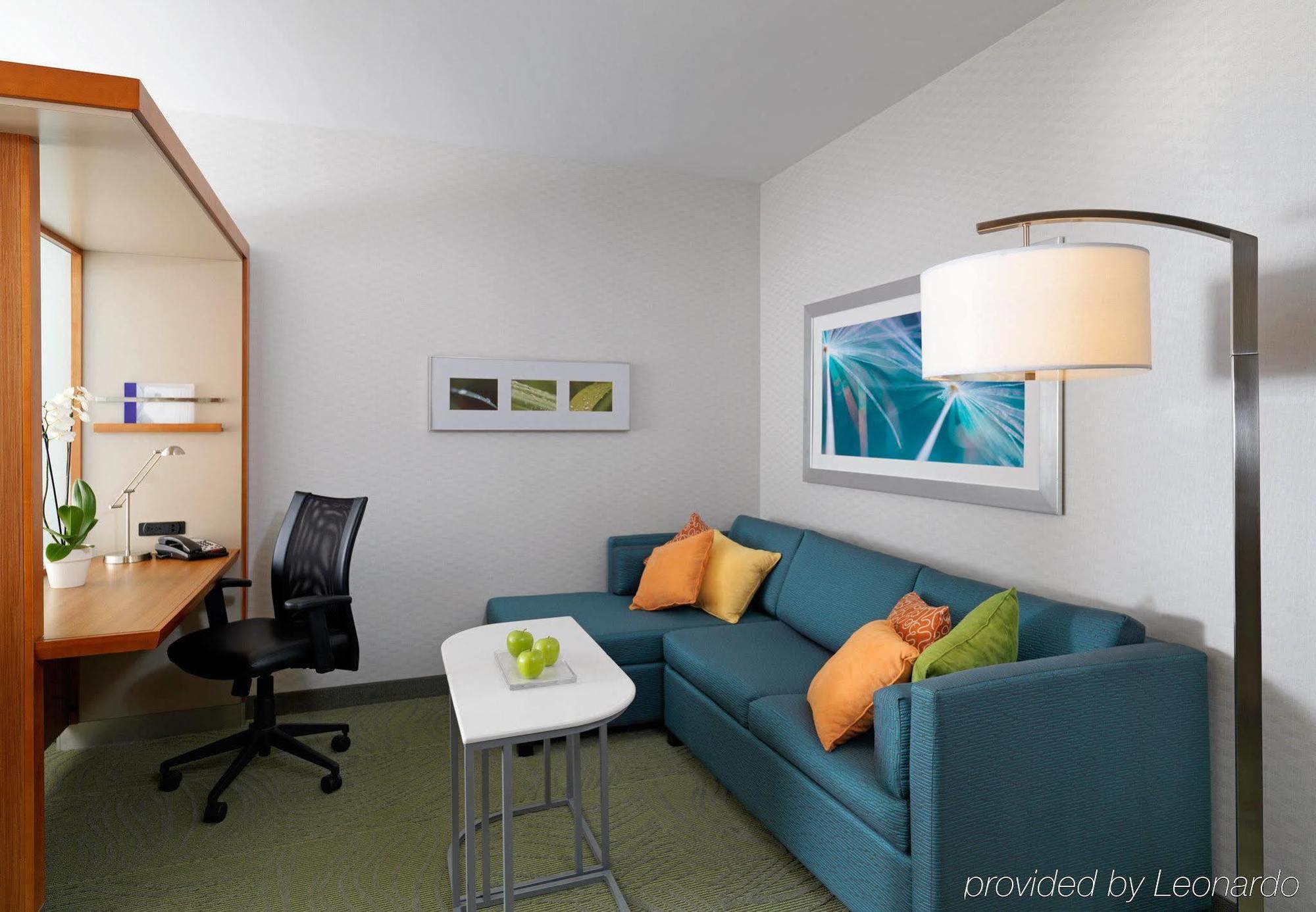 Springhill Suites Hartford Airport/Windsor Locks Dış mekan fotoğraf